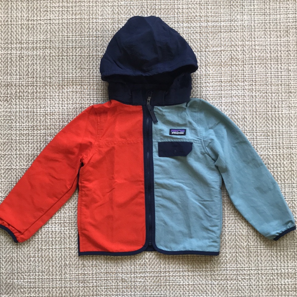 Patagonia Lightweight Jacket (size 4T)